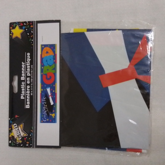 Graduation Party Set-NWT - Picture 5 of 16